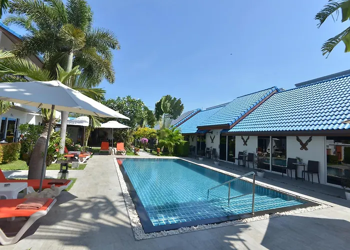 Phuket Airport Hotel Nai Yang