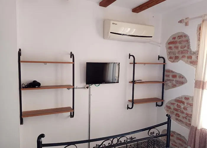 Kelebek Ayvalık