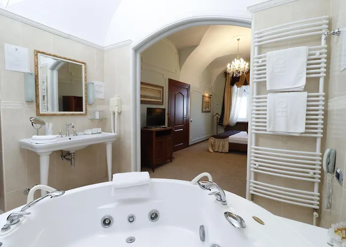 Hotel Leopold I Novi Sad