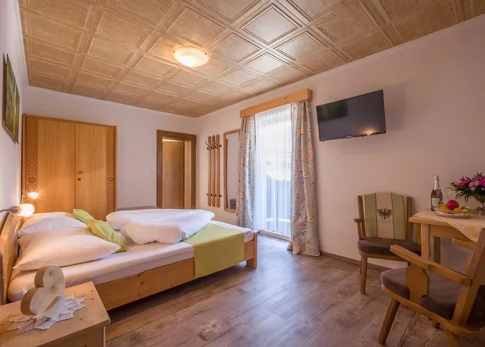 Hotel Enzian Pertisau
