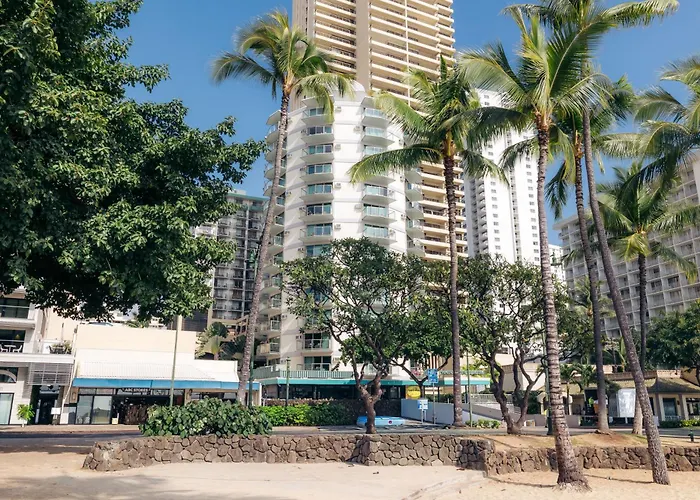 Waikiki Circle Hotel By Castle Honolulu