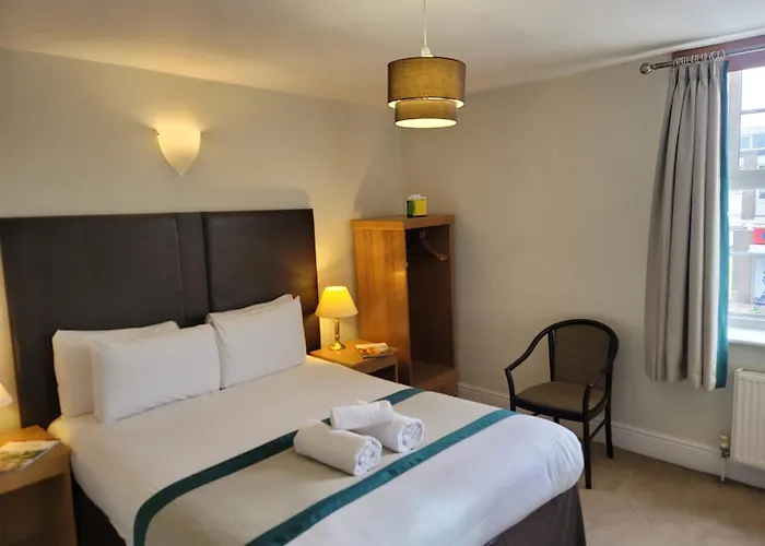 Castle Limes Hotel Warwick 