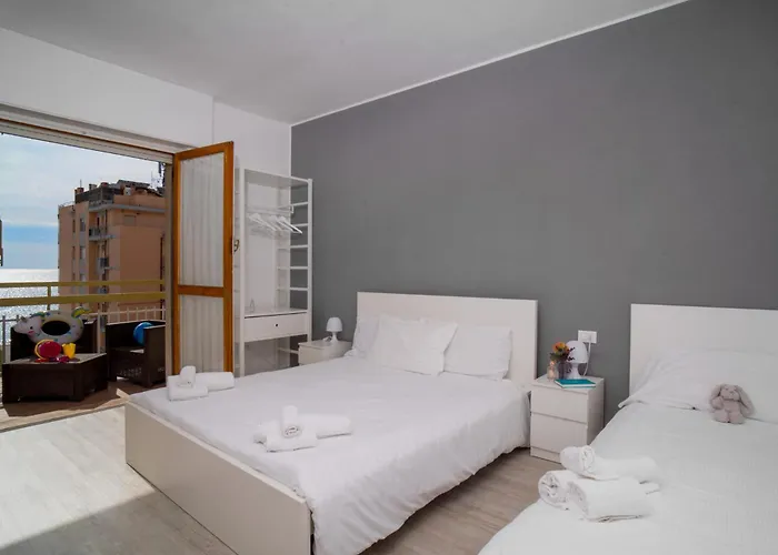 Hotel Bacco Rooms And Breakfast Pietra Ligure