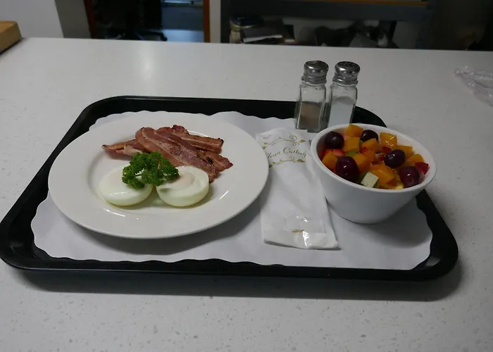 Colonial Motor Inn Bairnsdale Golden Chain Property