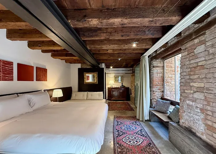Avogaria 5 Rooms Venecia