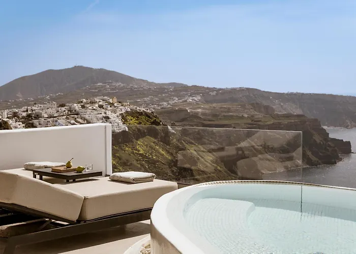 Aqua Luxury Suites By Nomee Hospitality Group Imerovígli