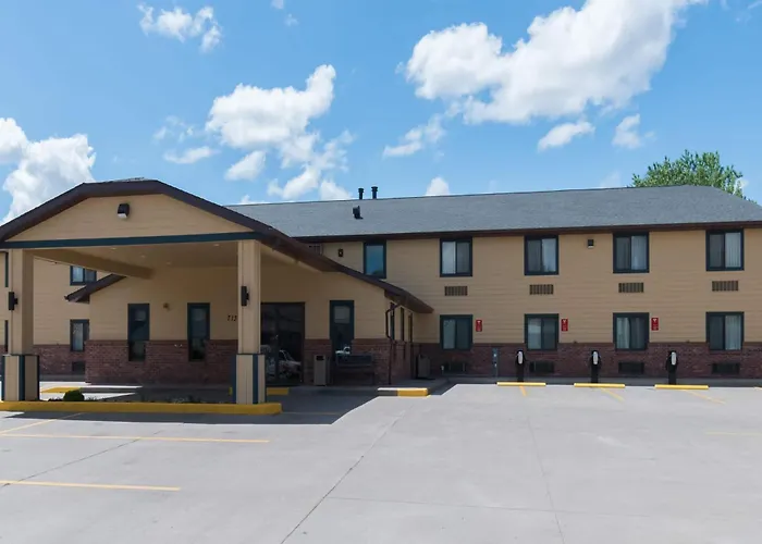 Baymont By Wyndham Pierre Hotel