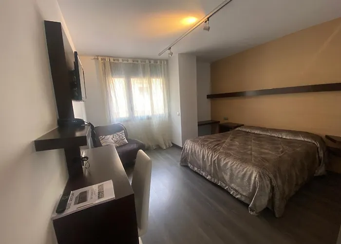 Hotel 9 Sant Antoni Only Adults Ribes De Freser