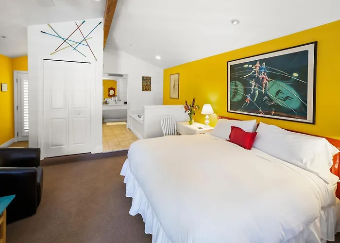 Inn At Occidental