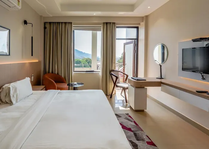 Hotel Yog Vashishth Rishikesh