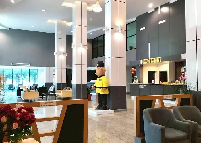 S Tara Grand Hotel Surat Thani