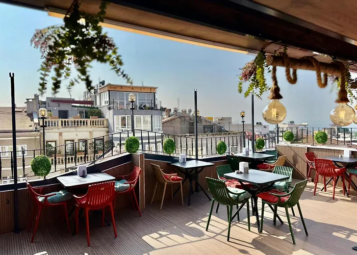 Istanbul Holiday Hotel