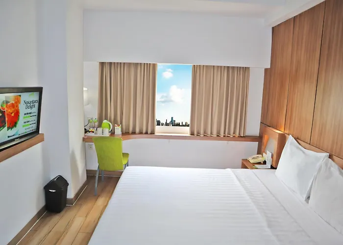 Whiz Hotel Cikini Jakarta
