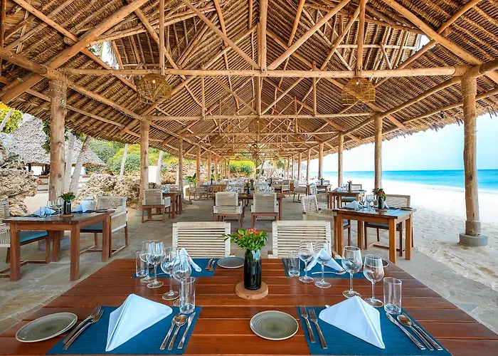 Diamonds Leisure Beach & Golf Resort Playa de Diani