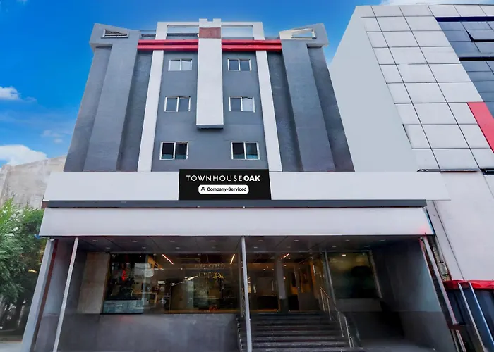 Townhouse Oak Madhapur Nera Regency Hotel Hyderabad