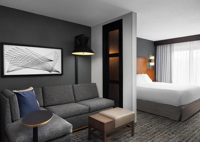 Hyatt Place El Paso Airport