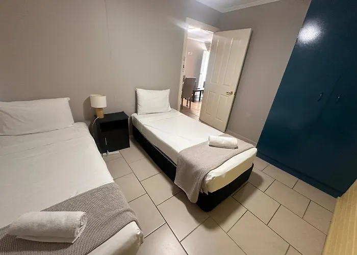 Beachlander Self-Contained Holiday Apartments Coffs Harbour