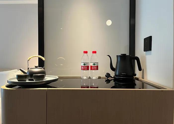 Cybo Station Ssaw Shangpin Hotel Luohu Shenzhen