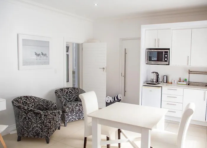 Peacehaven On Sea Hotel Wilderness