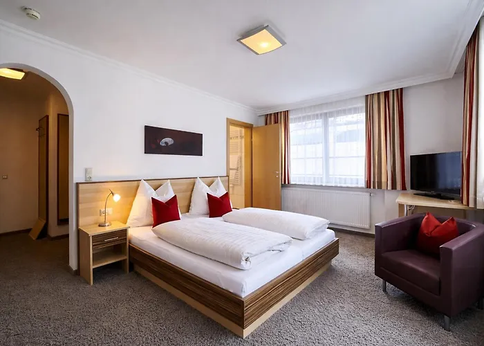 Hotel Sommerer - Hike & Bike In Saalbach, Joker Card Inkl