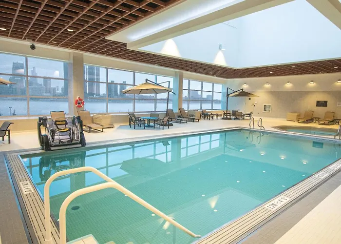 Hotel Caesars Windsor, A Caesars Destination