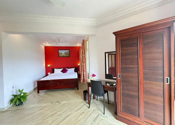 Praia Da Oura Boutique Resort ,Goa Majorda