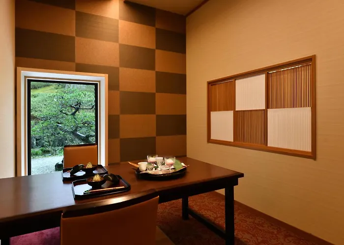 Kyo Yunohana Resort Suisen Kameoka