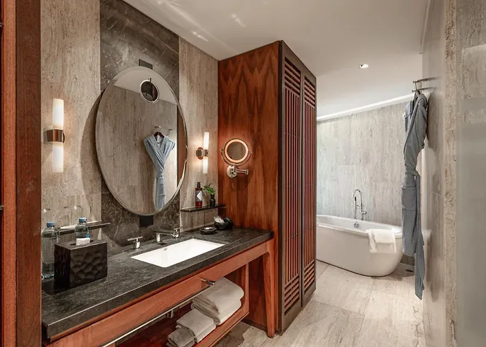 Hyatt Centric Playa Del Carmen - Downtown House & Beach House (Adults Only)