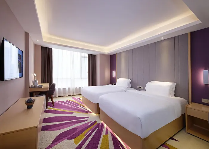 Lavande International Hotel Guangzhou Baiyun International Airport Branch - Free Shuttle Bus To Guangzhou Baiyun International Airport
