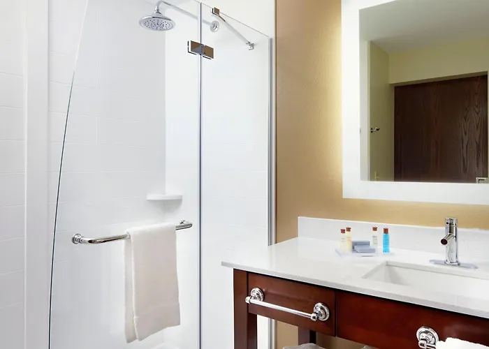 Hawthorn Suites By Wyndham Wheeling At The Highlands Triadelphia