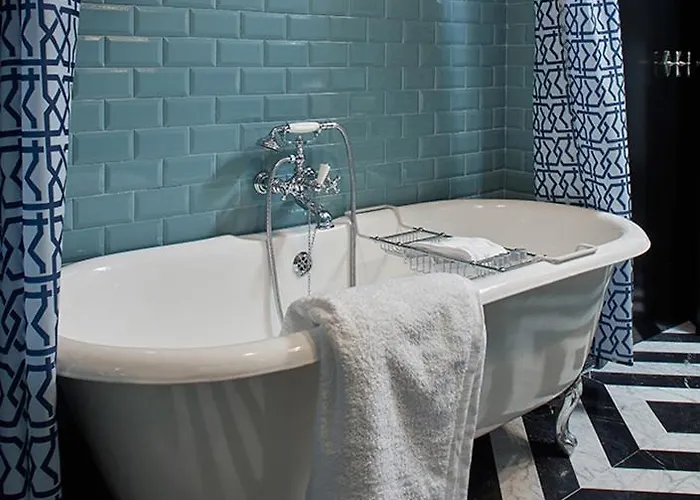 Triana House Bed & Breakfast Seville
