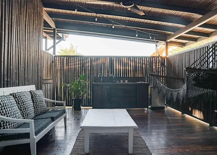 La Negra Surf Hotel Nosara