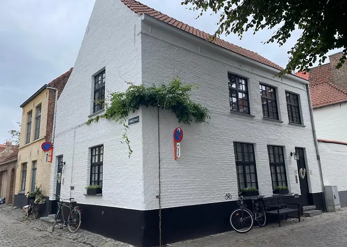 Comfort Equipped Guestsuite Lady Anna Brügge