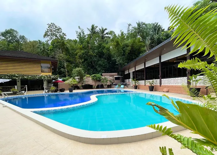 Kamayan Sa Palaisdaan Hotel And Resort Quezon Lucban