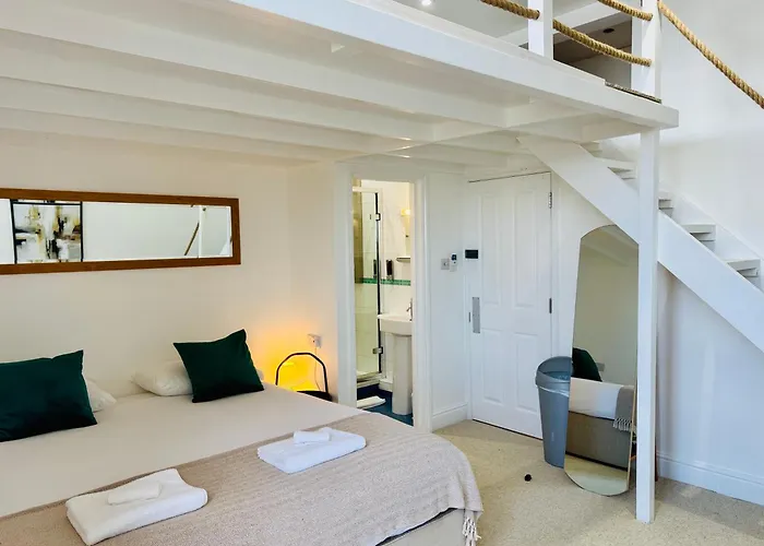 Reef Lodge Newquay 
