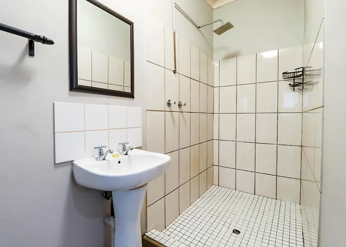 Flamboyant Guesthouse Bela-Bela
