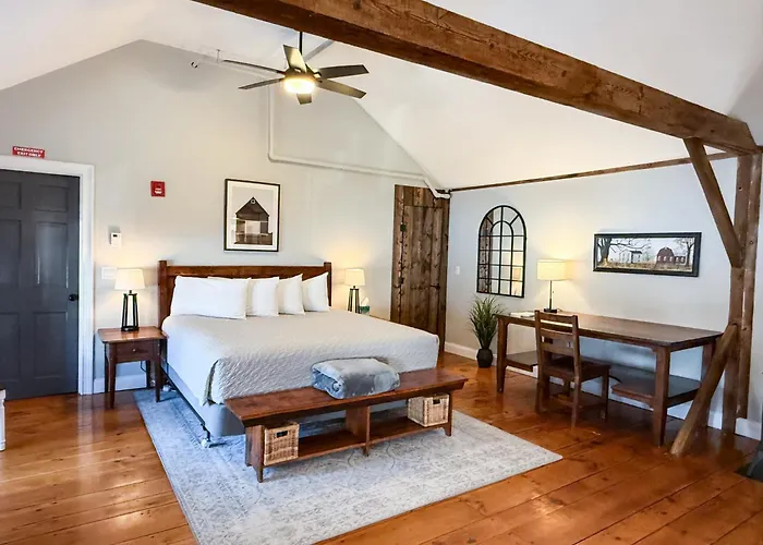 The Black Walnut Inn Amherst