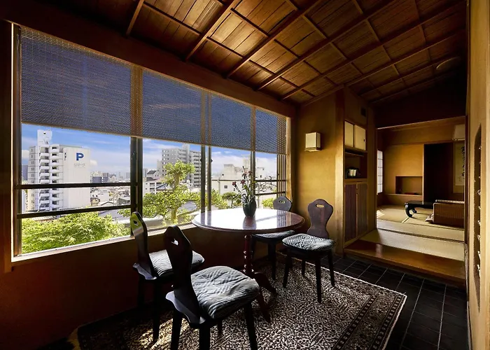 Yamatoya Besso Hotel Matsuyama 