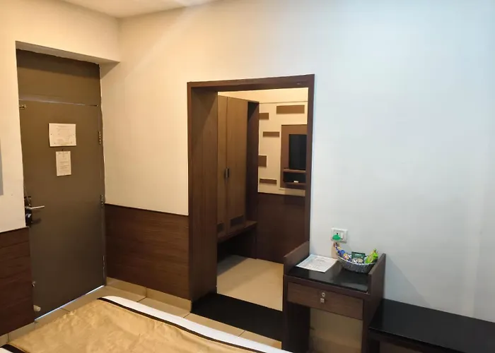 Hotel Merlin International Thrissur