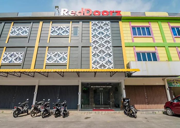 RedDoorz @ Baloi Batam Hotel