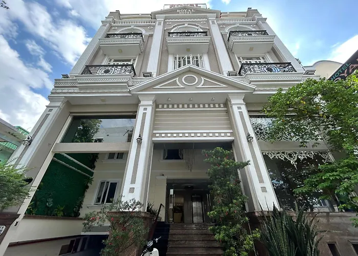 Royal Hotel TP. Hồ Chí Minh