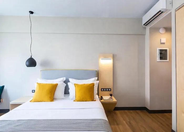 St. Bjur Suites Atenas