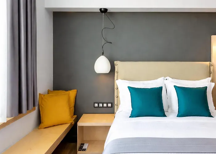 St. Bjur Suites Atenas