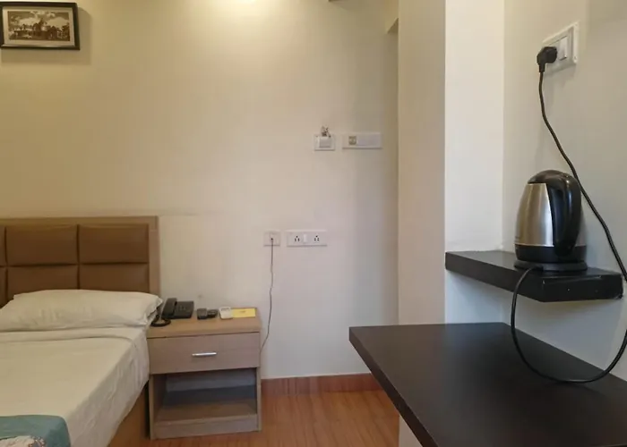 Hotel Comfotel Kolkata