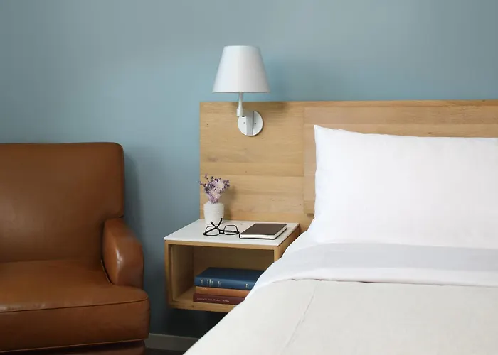 The Study At Yale, Study Hotels New Haven