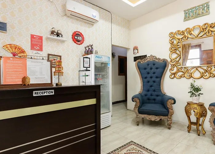Reddoorz Near Cipinang Indah Mall Jakarta