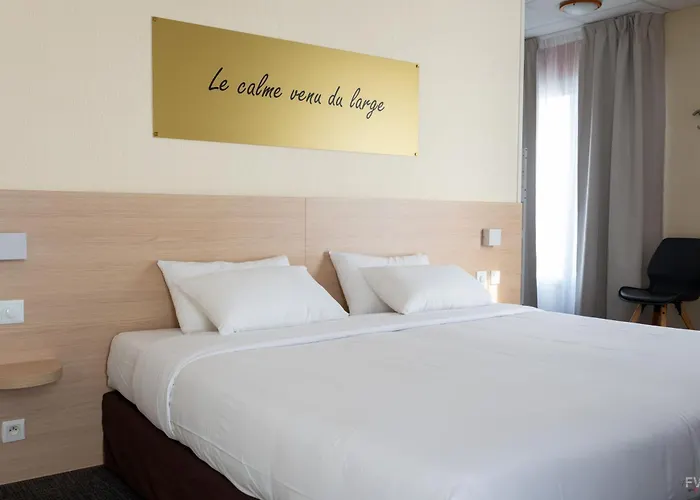 Hotel Kyriad Lamballe