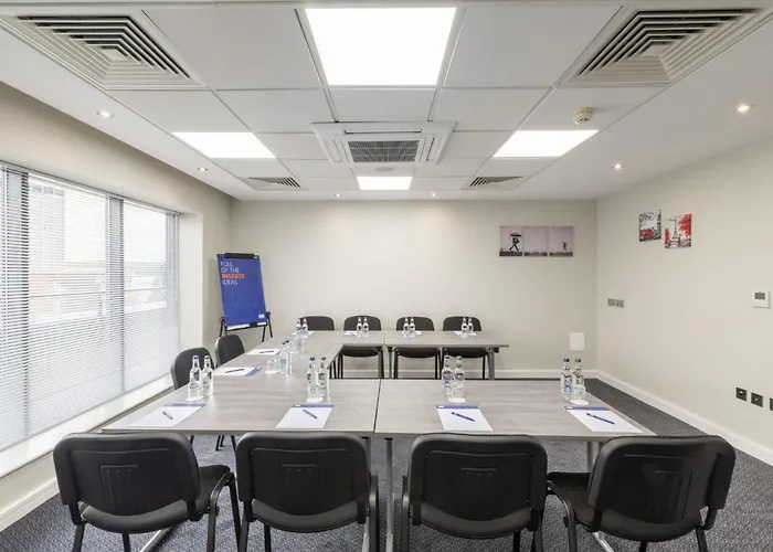 Holiday Inn Express London Croydon By Ihg