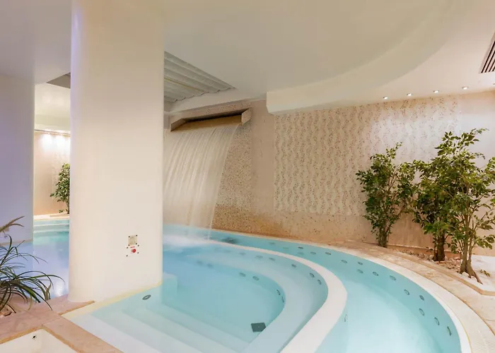 Doubletree By Hilton Florence Metropole
