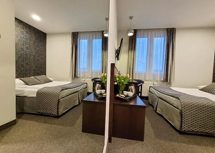 Hotel Fero Express Pokoje Klimatyzowane Ac Краків